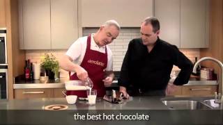 How to make a hot chocolate using an aerolatte milk frother [upl. by Tchao]